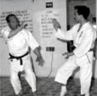http://old.kyokushinkan.ru/i/media/oyama/Biography/30.jpg