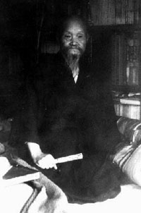 C:\Documents and Settings\TENNO\Desktop\ \ \kotaroYoshidaSM.jpg